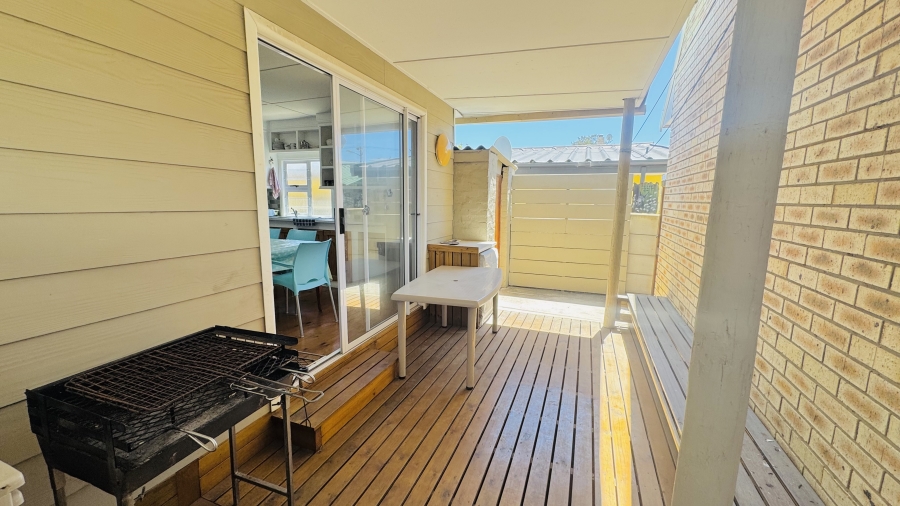 3 Bedroom Property for Sale in Hartenbos Central Western Cape